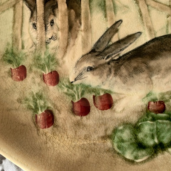 Majollica bunny plates set of 5. Made in France, 1900. - Picture 13 of 16